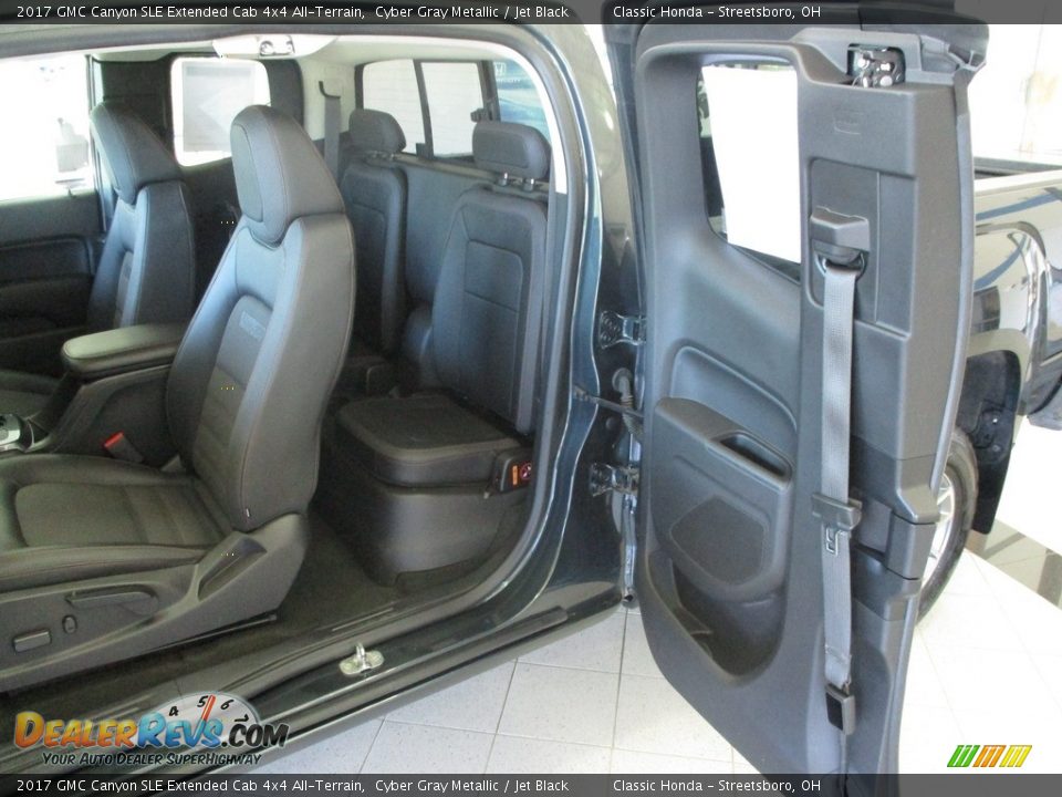 Rear Seat of 2017 GMC Canyon SLE Extended Cab 4x4 All-Terrain Photo #30