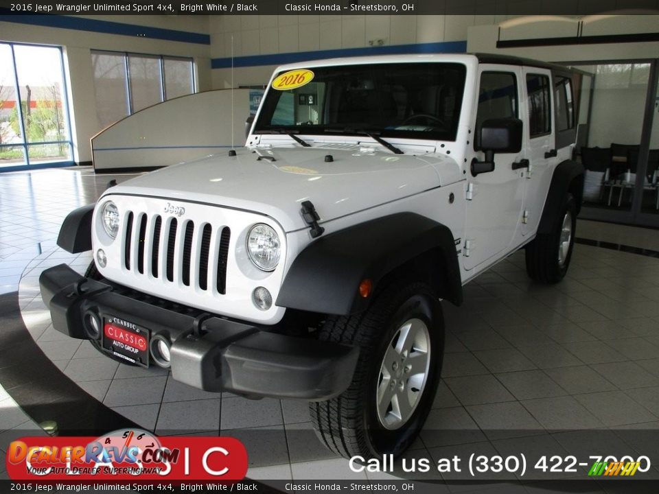 2016 Jeep Wrangler Unlimited Sport 4x4 Bright White / Black Photo #1