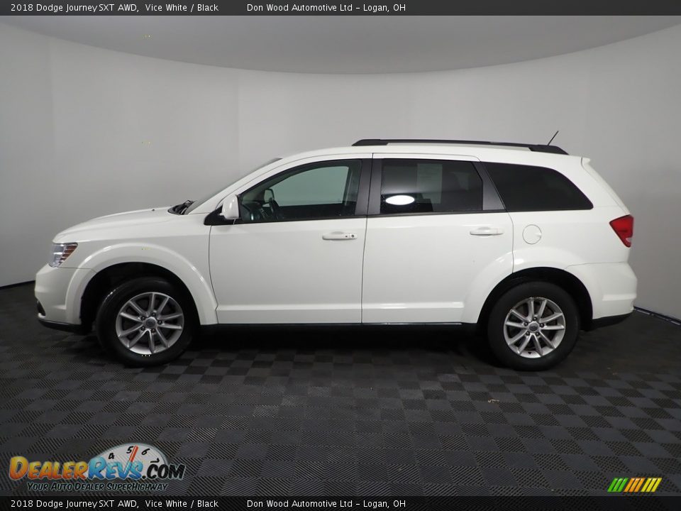 2018 Dodge Journey SXT AWD Vice White / Black Photo #5