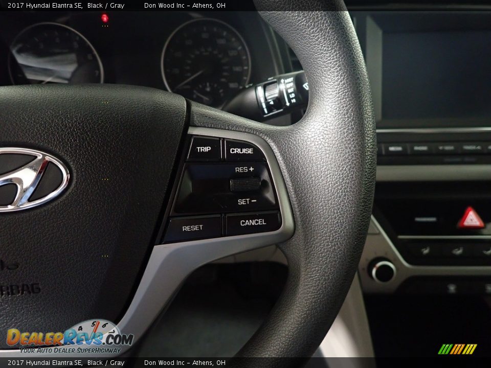 2017 Hyundai Elantra SE Black / Gray Photo #30