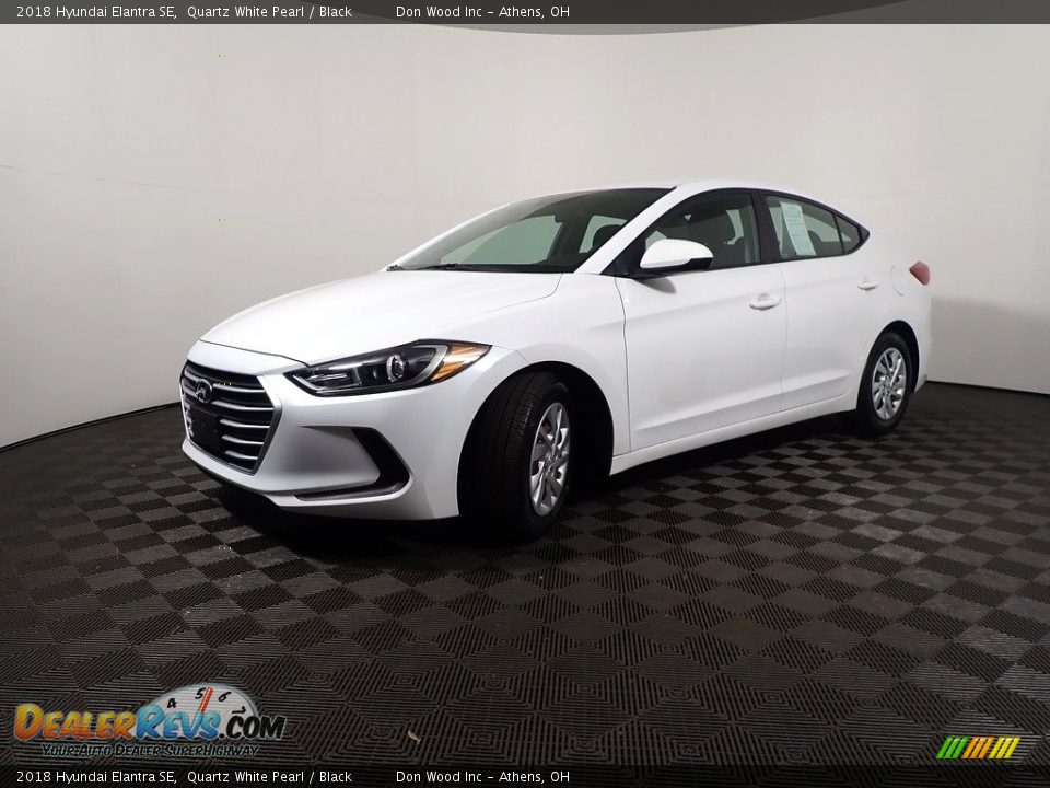 2018 Hyundai Elantra SE Quartz White Pearl / Black Photo #8