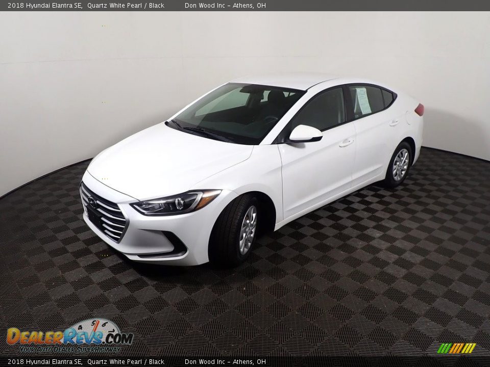 2018 Hyundai Elantra SE Quartz White Pearl / Black Photo #9