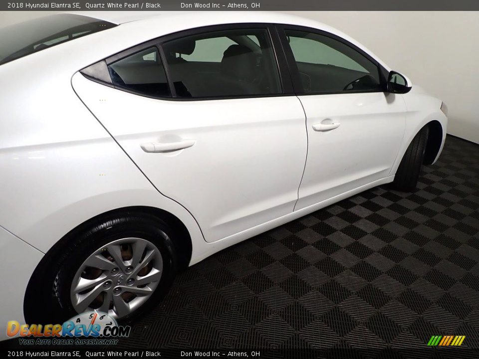 2018 Hyundai Elantra SE Quartz White Pearl / Black Photo #19