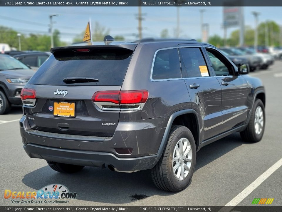 2021 Jeep Grand Cherokee Laredo 4x4 Granite Crystal Metallic / Black Photo #18