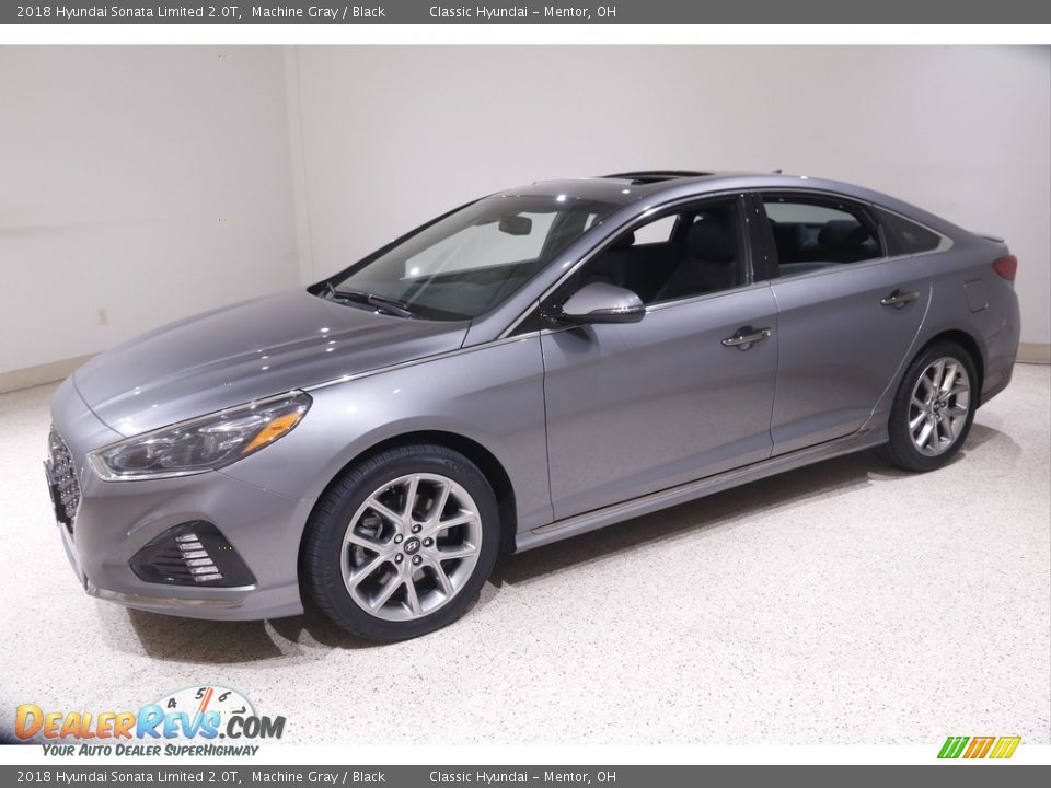 Front 3/4 View of 2018 Hyundai Sonata Limited 2.0T Photo #3