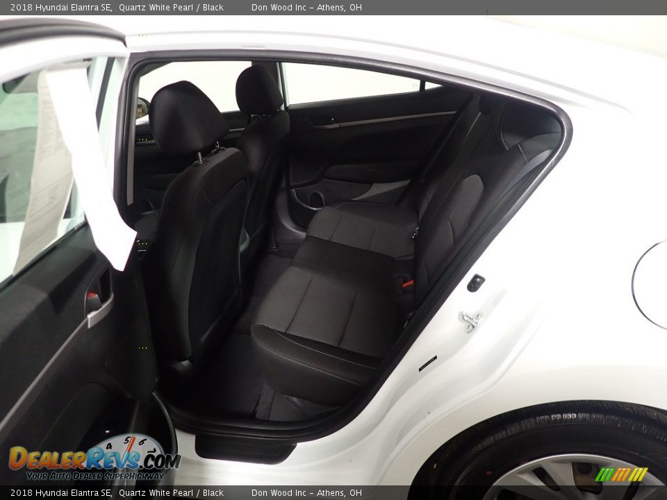2018 Hyundai Elantra SE Quartz White Pearl / Black Photo #34
