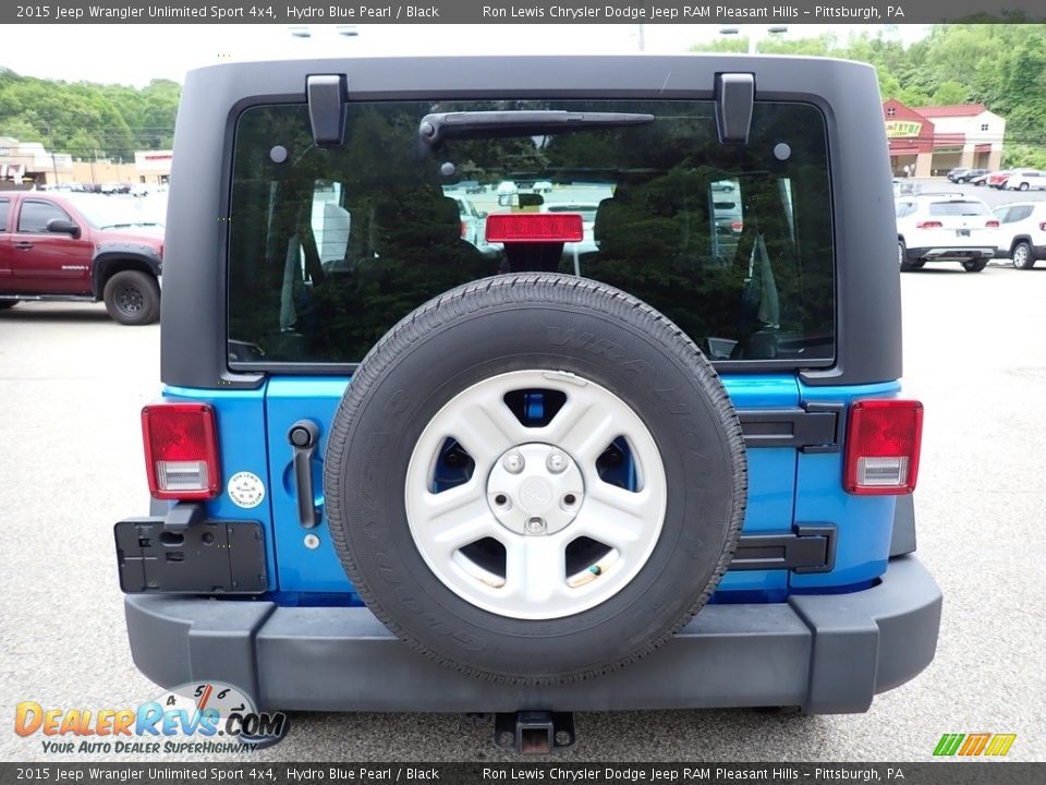 2015 Jeep Wrangler Unlimited Sport 4x4 Hydro Blue Pearl / Black Photo #4
