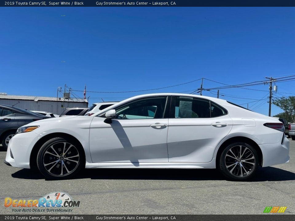 2019 Toyota Camry SE Super White / Black Photo #4