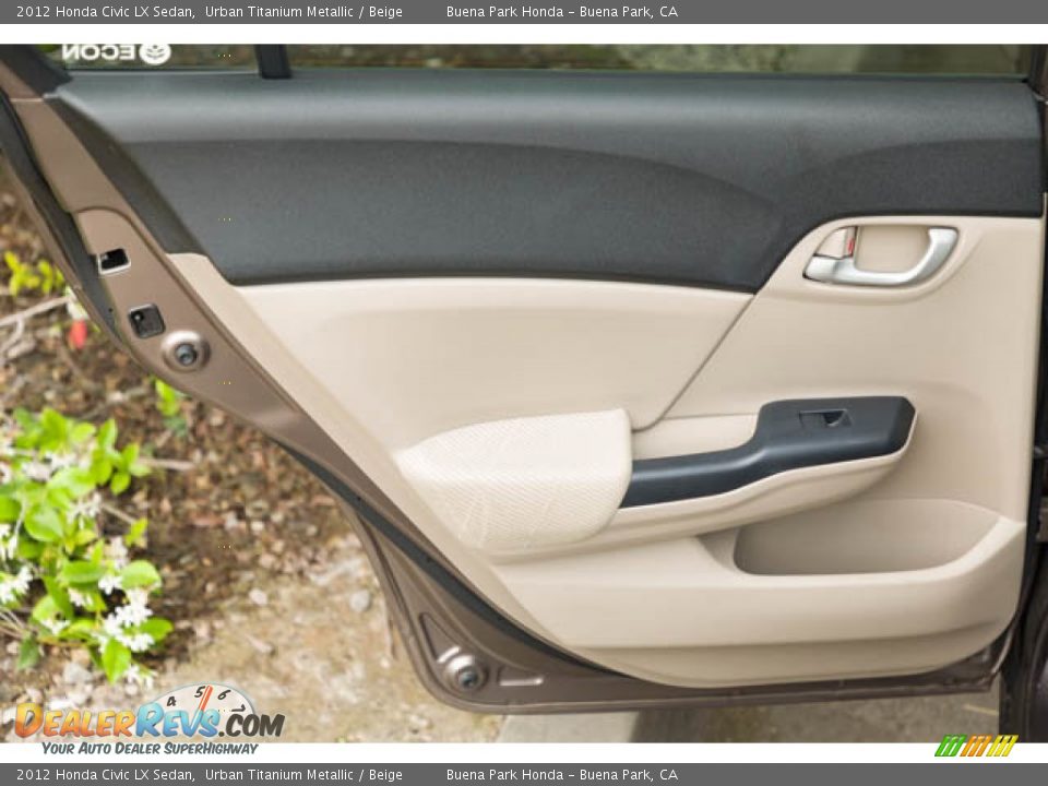 2012 Honda Civic LX Sedan Urban Titanium Metallic / Beige Photo #28