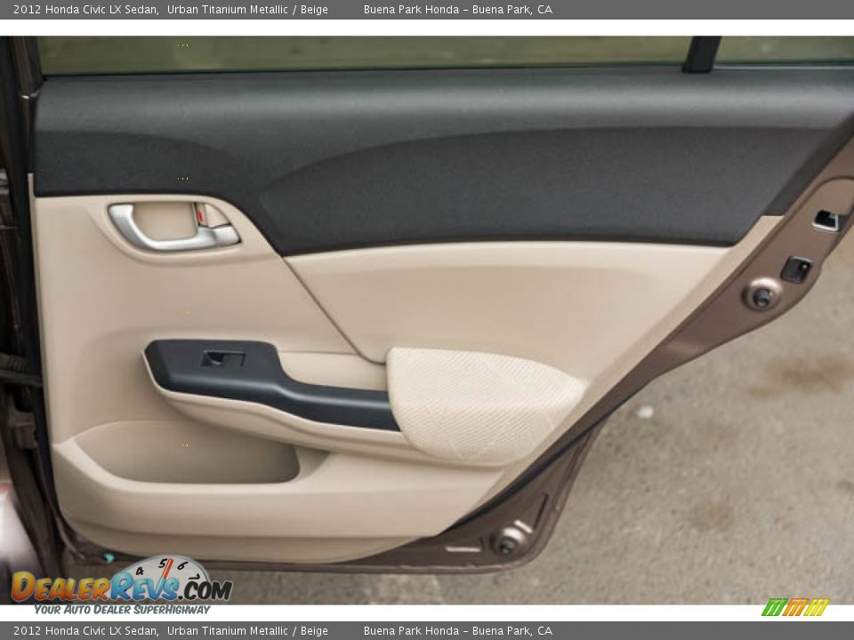 2012 Honda Civic LX Sedan Urban Titanium Metallic / Beige Photo #29