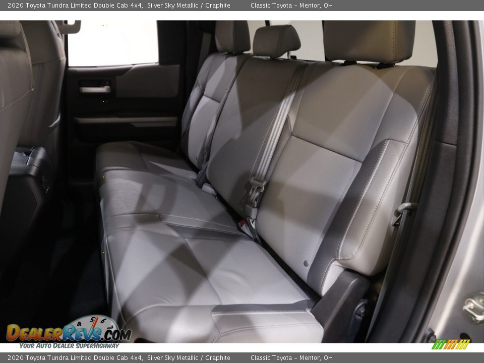 2020 Toyota Tundra Limited Double Cab 4x4 Silver Sky Metallic / Graphite Photo #17