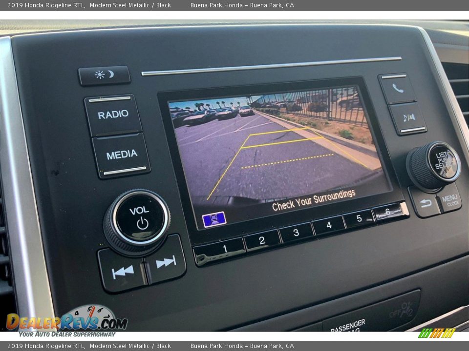 2019 Honda Ridgeline RTL Modern Steel Metallic / Black Photo #23