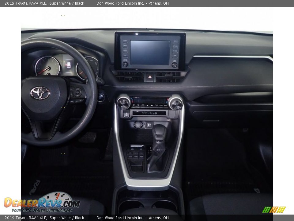 2019 Toyota RAV4 XLE Super White / Black Photo #25