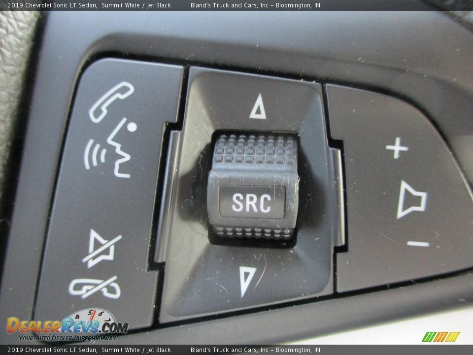 2019 Chevrolet Sonic LT Sedan Steering Wheel Photo #16