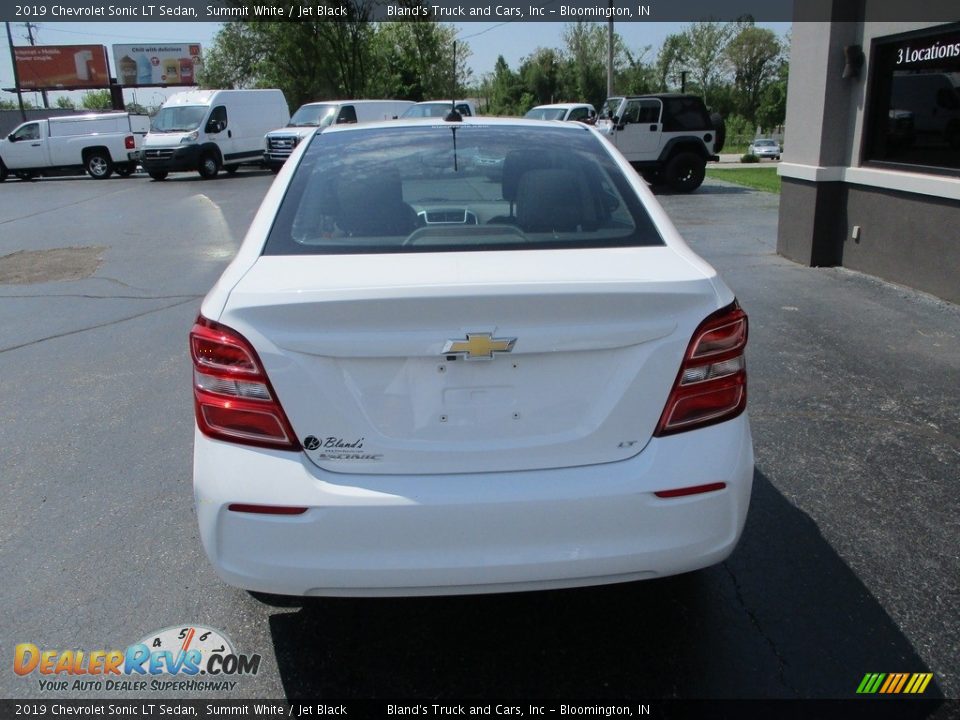 2019 Chevrolet Sonic LT Sedan Summit White / Jet Black Photo #23