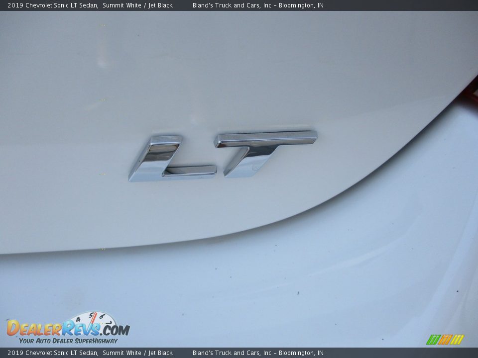2019 Chevrolet Sonic LT Sedan Logo Photo #24
