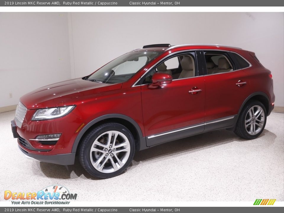 2019 Lincoln MKC Reserve AWD Ruby Red Metallic / Cappuccino Photo #3