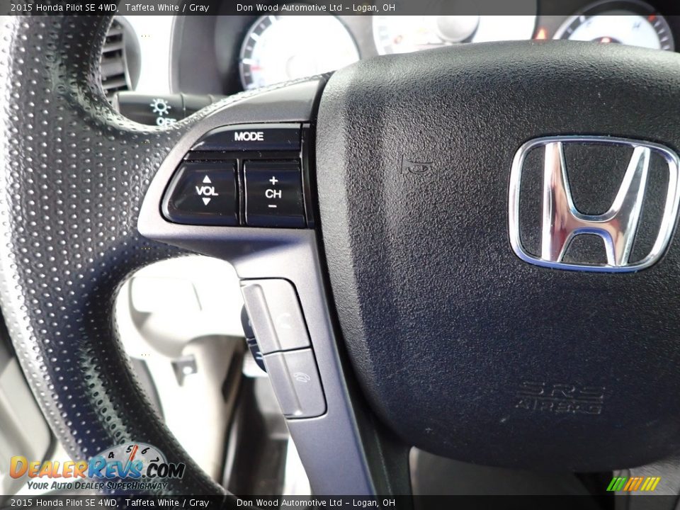 2015 Honda Pilot SE 4WD Steering Wheel Photo #16