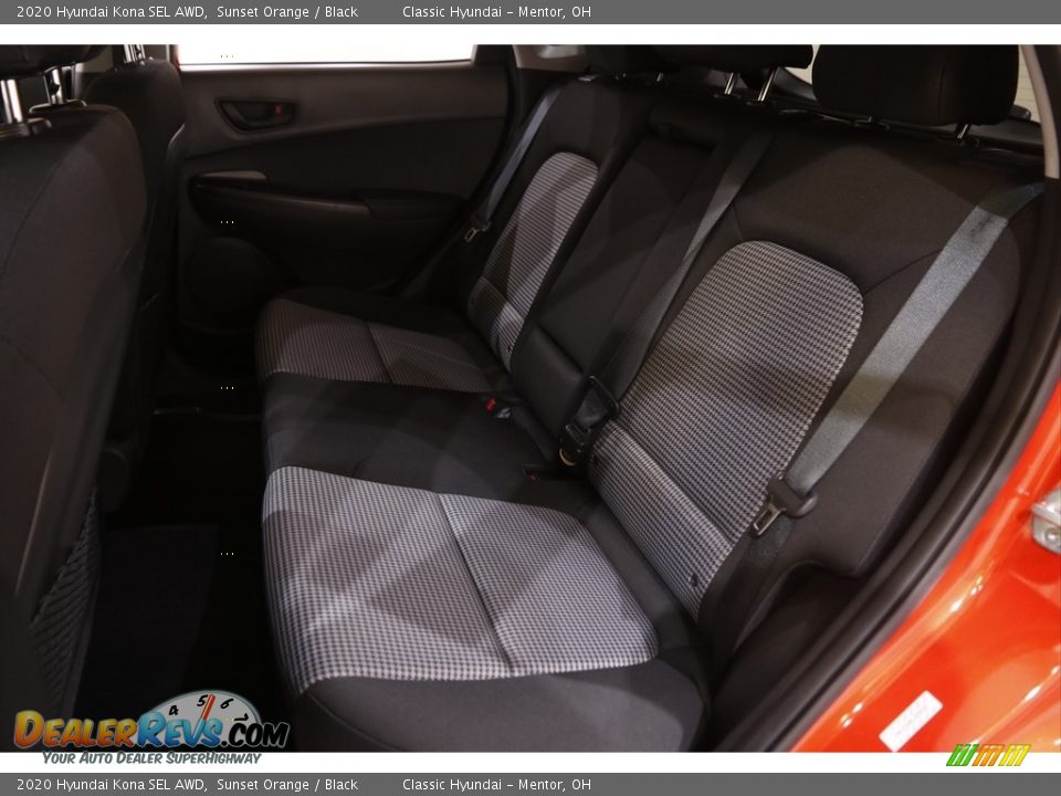 2020 Hyundai Kona SEL AWD Sunset Orange / Black Photo #16