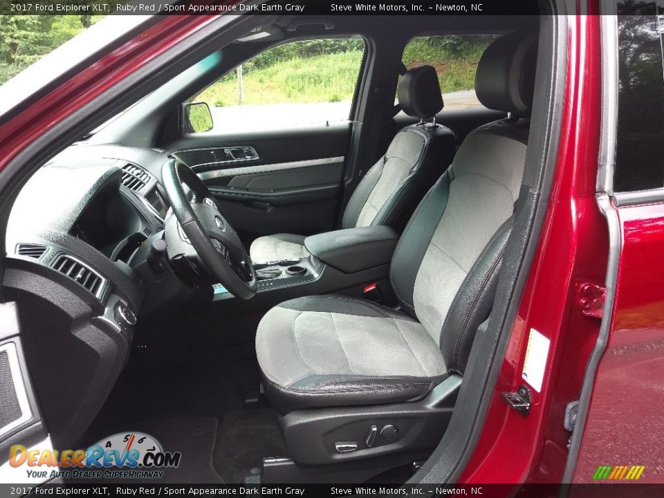 2017 Ford Explorer XLT Ruby Red / Sport Appearance Dark Earth Gray Photo #10