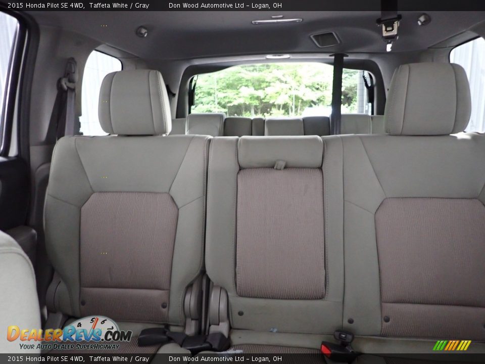 2015 Honda Pilot SE 4WD Taffeta White / Gray Photo #25