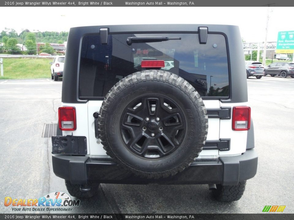 2016 Jeep Wrangler Willys Wheeler 4x4 Bright White / Black Photo #11