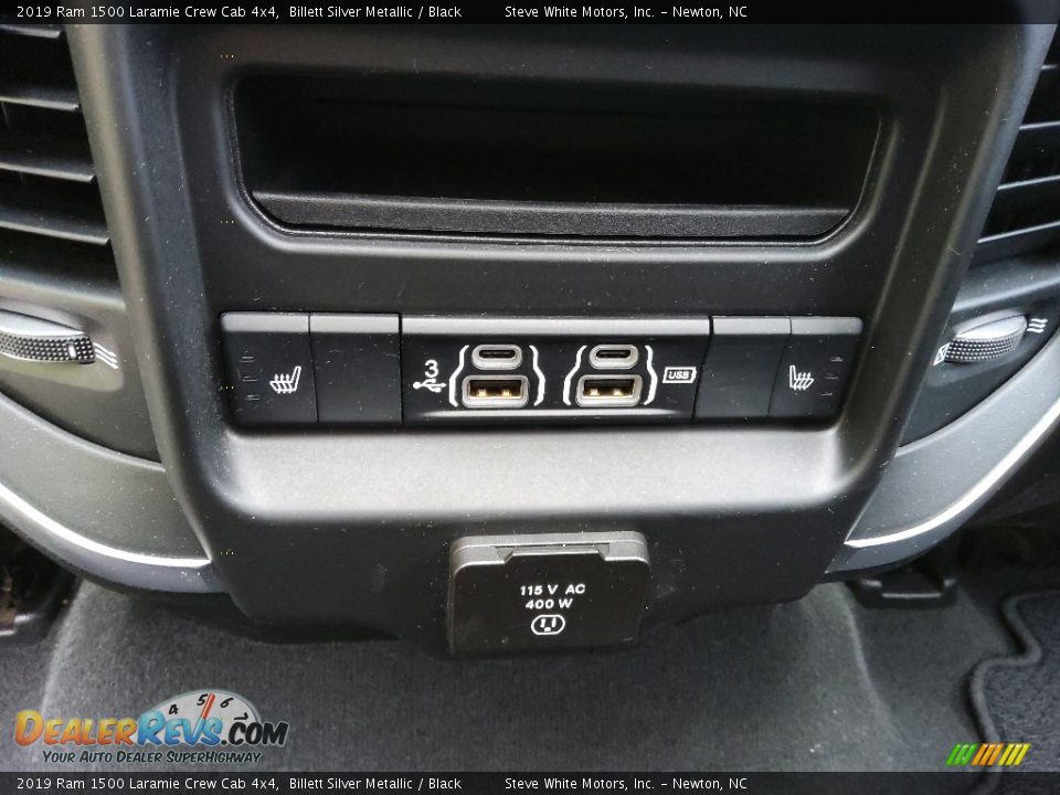 2019 Ram 1500 Laramie Crew Cab 4x4 Billett Silver Metallic / Black Photo #20
