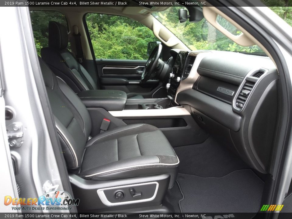 2019 Ram 1500 Laramie Crew Cab 4x4 Billett Silver Metallic / Black Photo #22