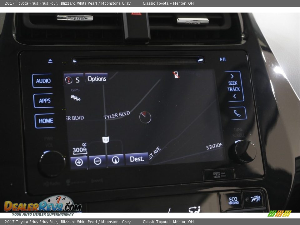 2017 Toyota Prius Prius Four Blizzard White Pearl / Moonstone Gray Photo #11