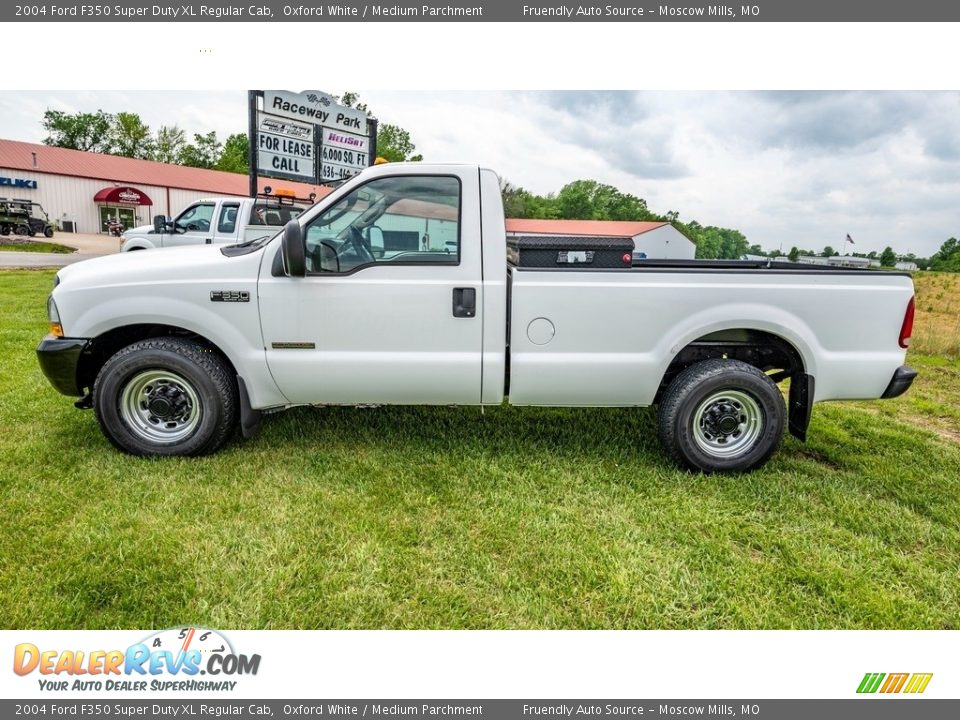 Oxford White 2004 Ford F350 Super Duty XL Regular Cab Photo #7