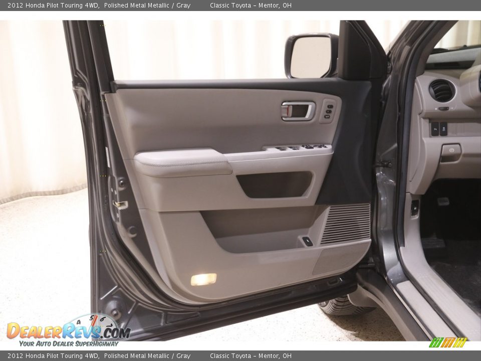 2012 Honda Pilot Touring 4WD Polished Metal Metallic / Gray Photo #4