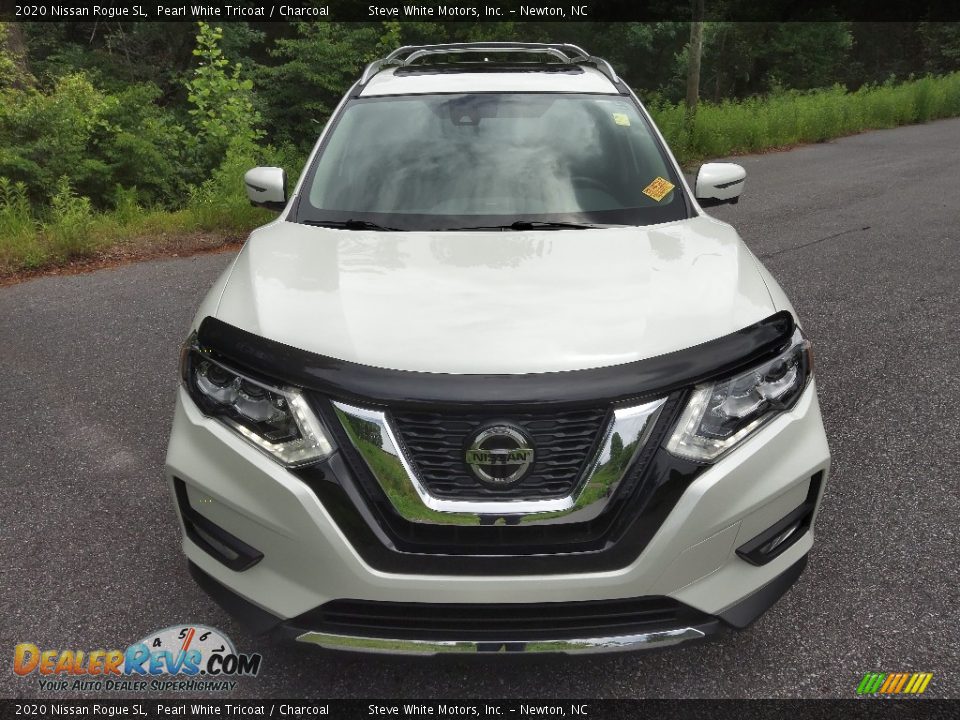 2020 Nissan Rogue SL Pearl White Tricoat / Charcoal Photo #3
