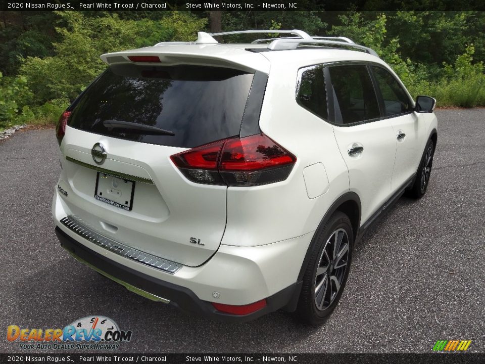 2020 Nissan Rogue SL Pearl White Tricoat / Charcoal Photo #6
