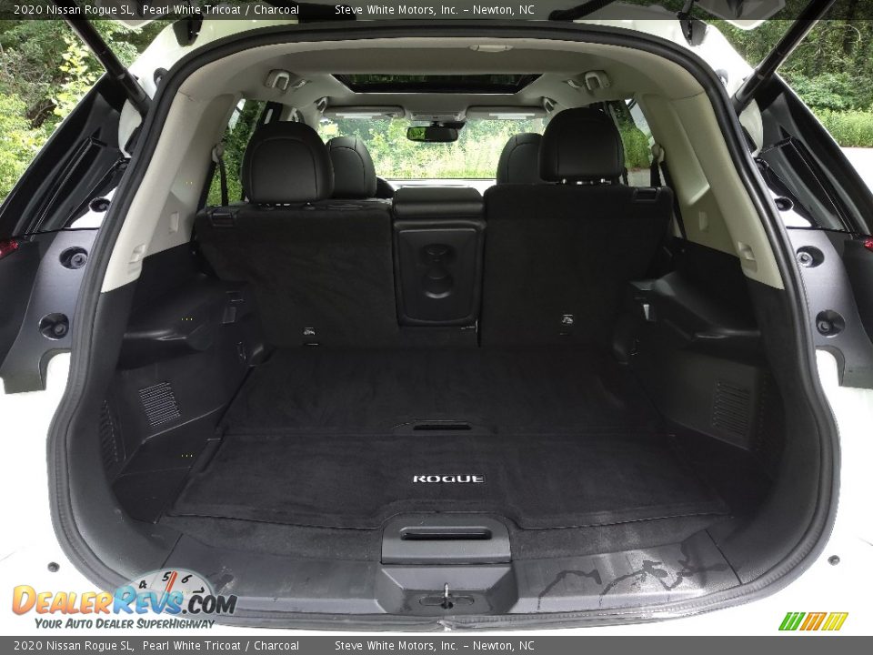 2020 Nissan Rogue SL Trunk Photo #12