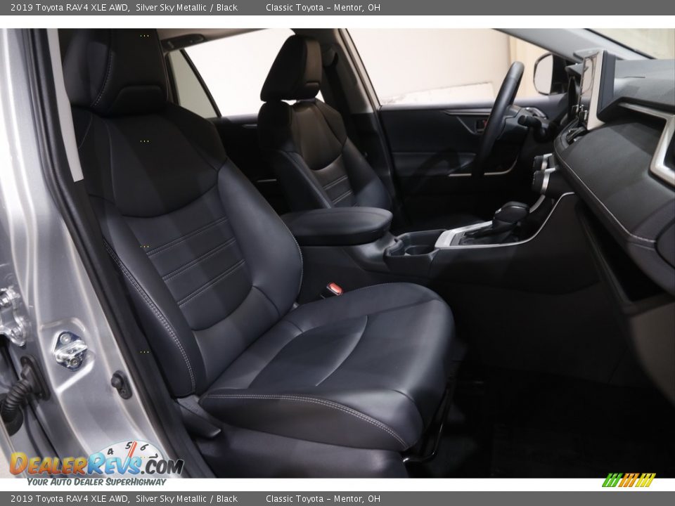 2019 Toyota RAV4 XLE AWD Silver Sky Metallic / Black Photo #14
