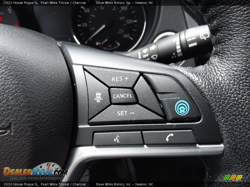 2020 Nissan Rogue SL Steering Wheel Photo #18