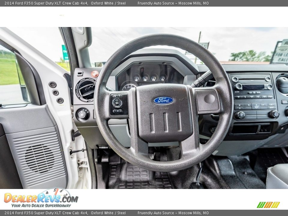 2014 Ford F350 Super Duty XLT Crew Cab 4x4 Steering Wheel Photo #27