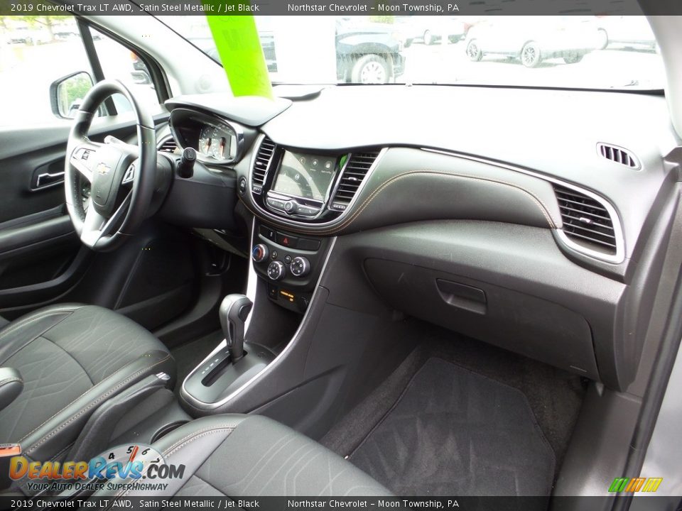 2019 Chevrolet Trax LT AWD Satin Steel Metallic / Jet Black Photo #16