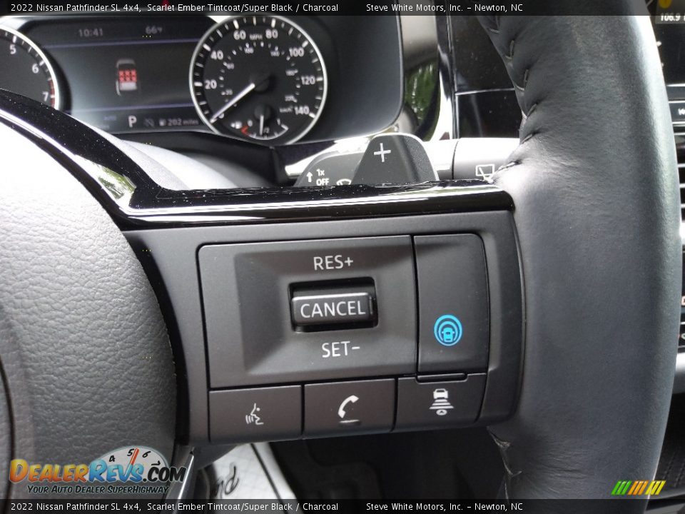 2022 Nissan Pathfinder SL 4x4 Steering Wheel Photo #21