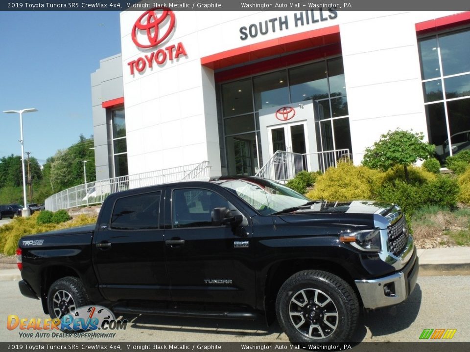 2019 Toyota Tundra SR5 CrewMax 4x4 Midnight Black Metallic / Graphite Photo #2