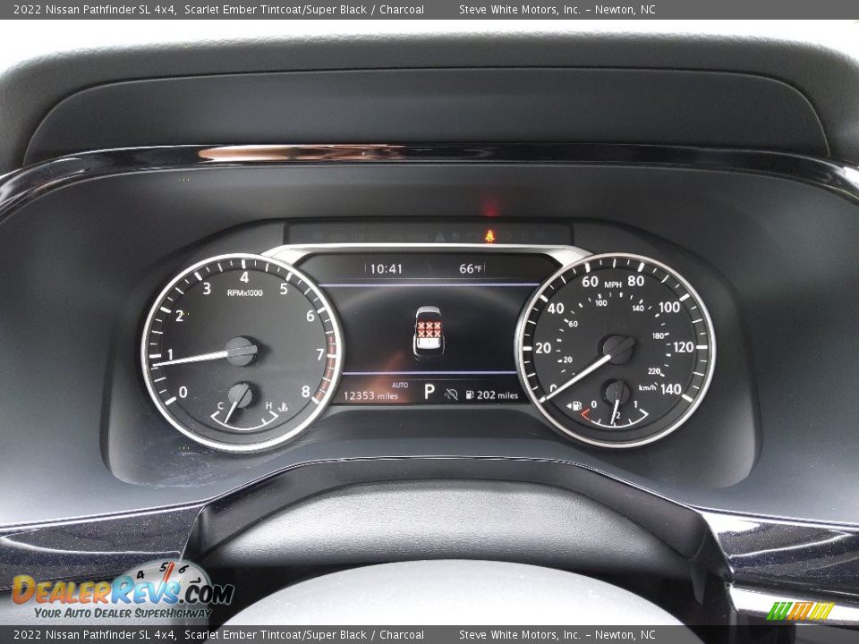 2022 Nissan Pathfinder SL 4x4 Gauges Photo #22