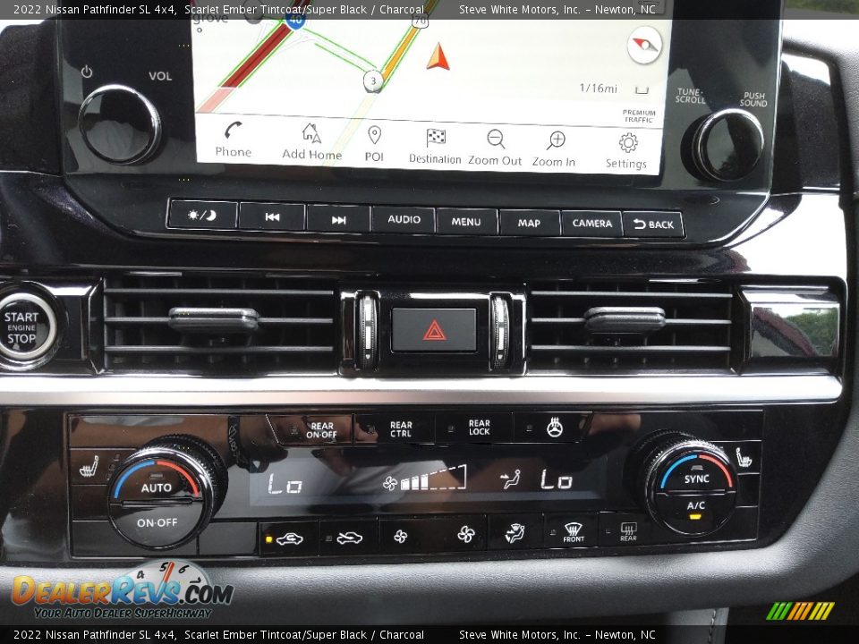 Controls of 2022 Nissan Pathfinder SL 4x4 Photo #26