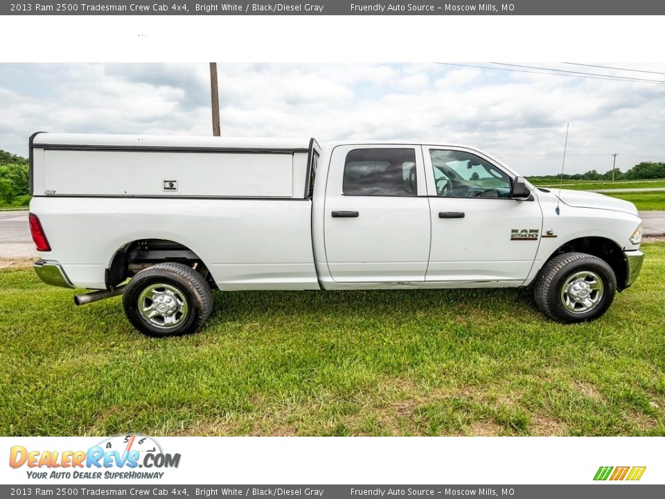 2013 Ram 2500 Tradesman Crew Cab 4x4 Bright White / Black/Diesel Gray Photo #3