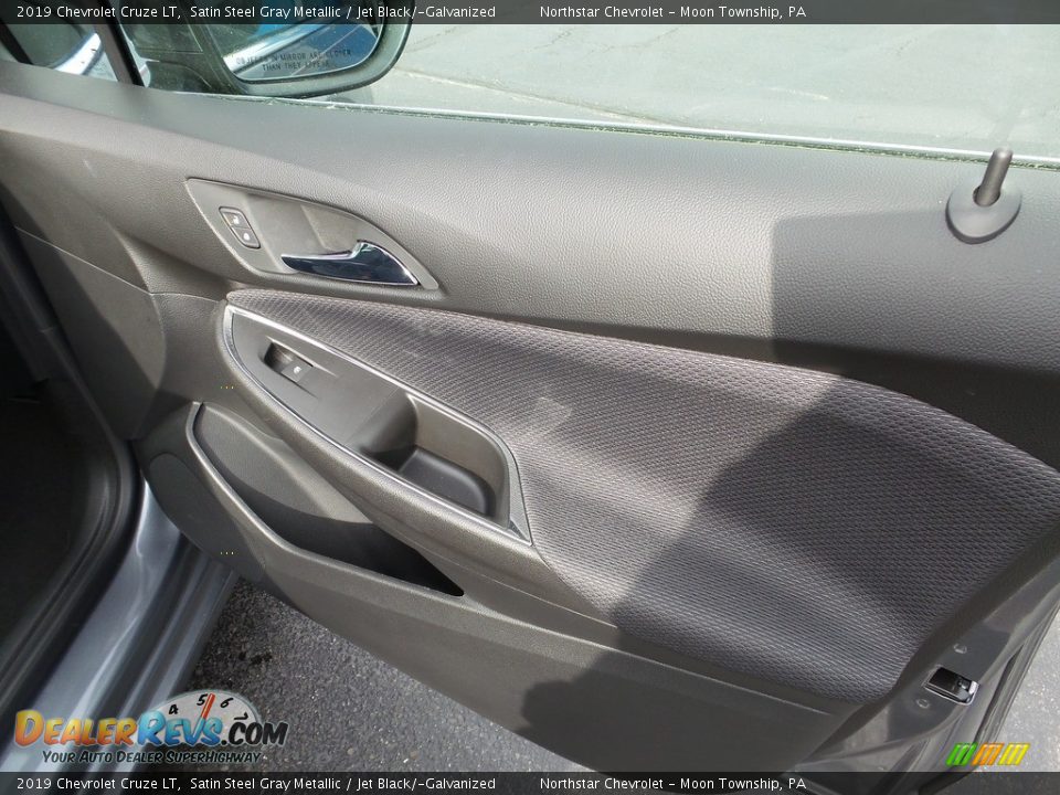 2019 Chevrolet Cruze LT Satin Steel Gray Metallic / Jet Black/­Galvanized Photo #17