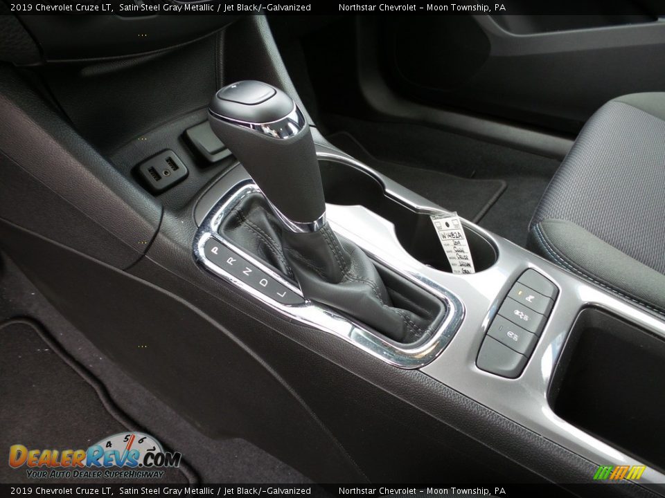 2019 Chevrolet Cruze LT Satin Steel Gray Metallic / Jet Black/­Galvanized Photo #26