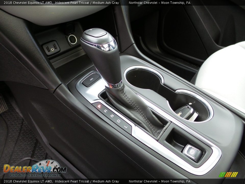 2018 Chevrolet Equinox LT AWD Iridescent Pearl Tricoat / Medium Ash Gray Photo #26