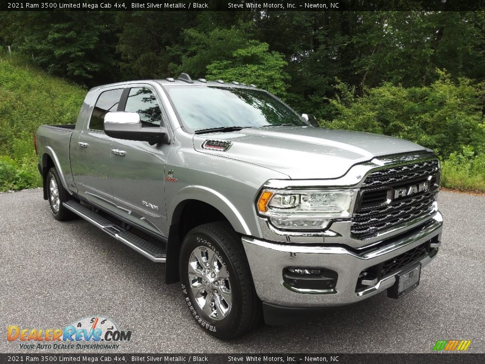 Front 3/4 View of 2021 Ram 3500 Limited Mega Cab 4x4 Photo #6