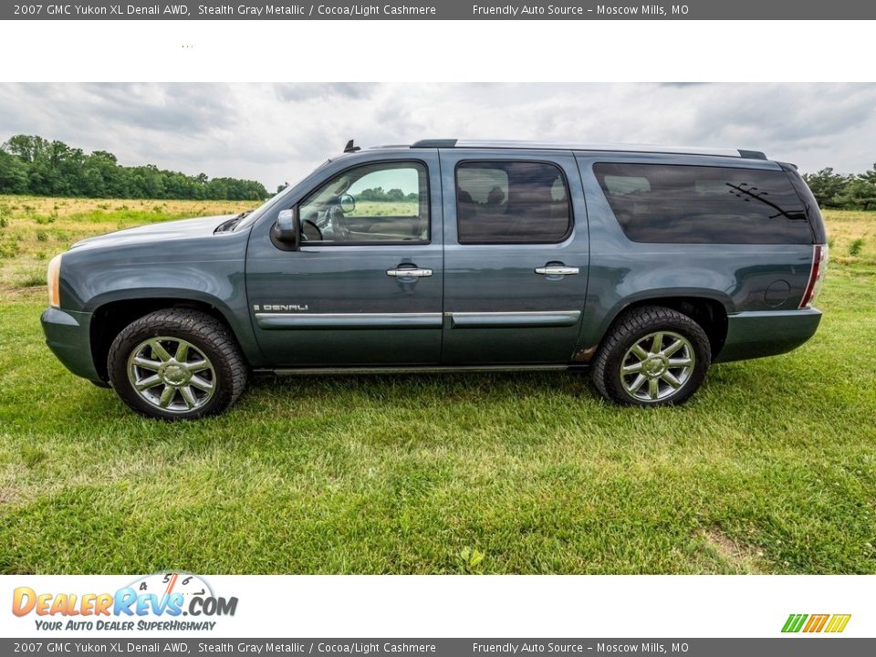 2007 GMC Yukon XL Denali AWD Stealth Gray Metallic / Cocoa/Light Cashmere Photo #7