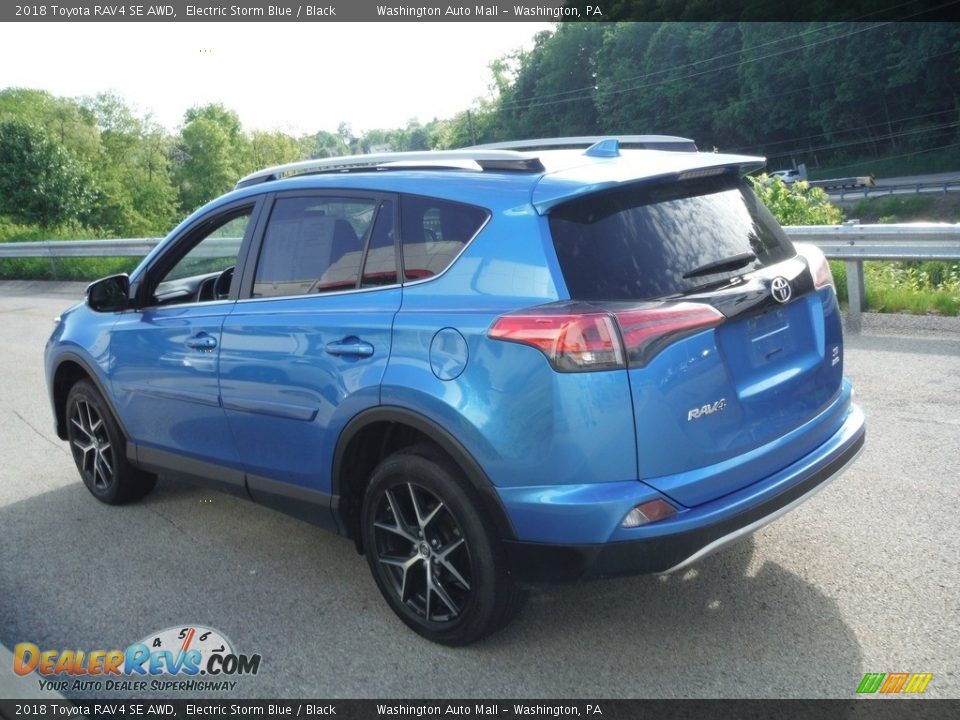 2018 Toyota RAV4 SE AWD Electric Storm Blue / Black Photo #17