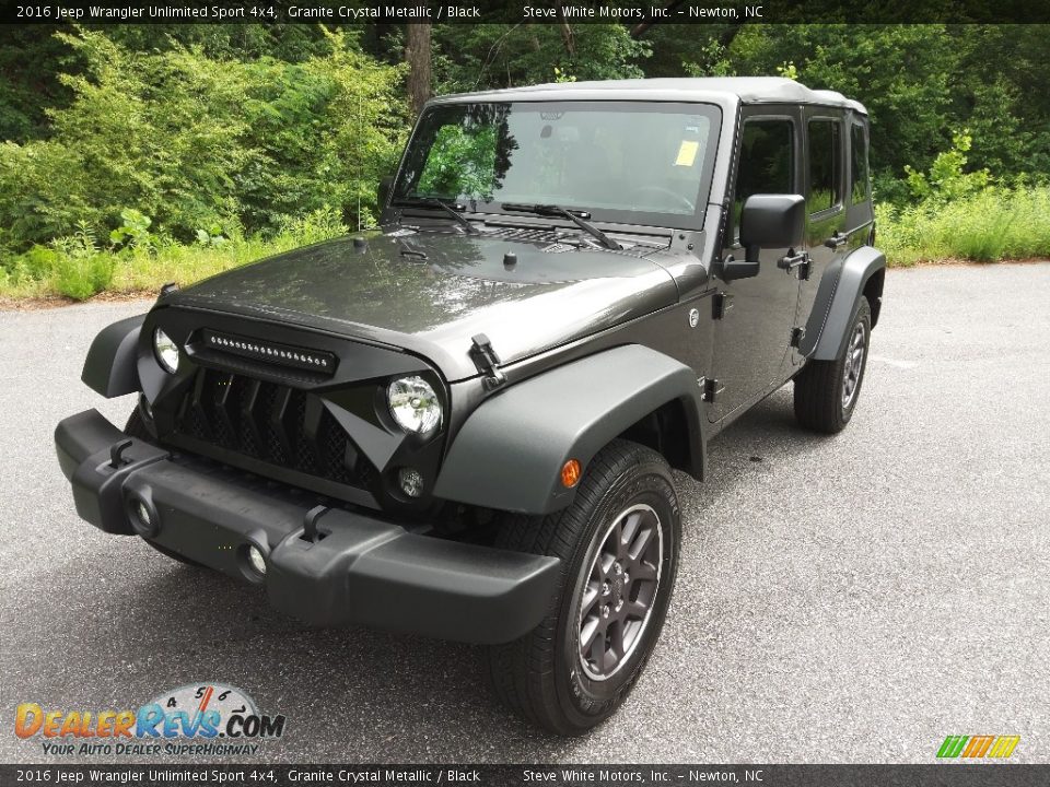 2016 Jeep Wrangler Unlimited Sport 4x4 Granite Crystal Metallic / Black Photo #2